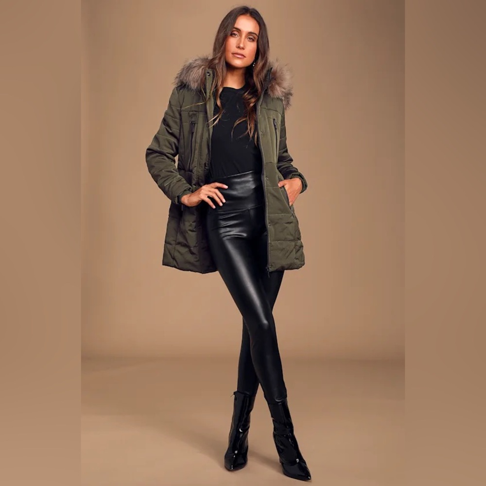Lulu's Olive Green Snowpack Faux Fur Long Puffer Jacket: EUC